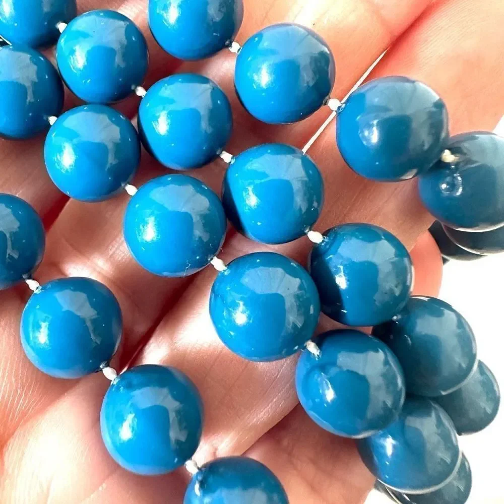 Long blue beaded vintage necklace long blue